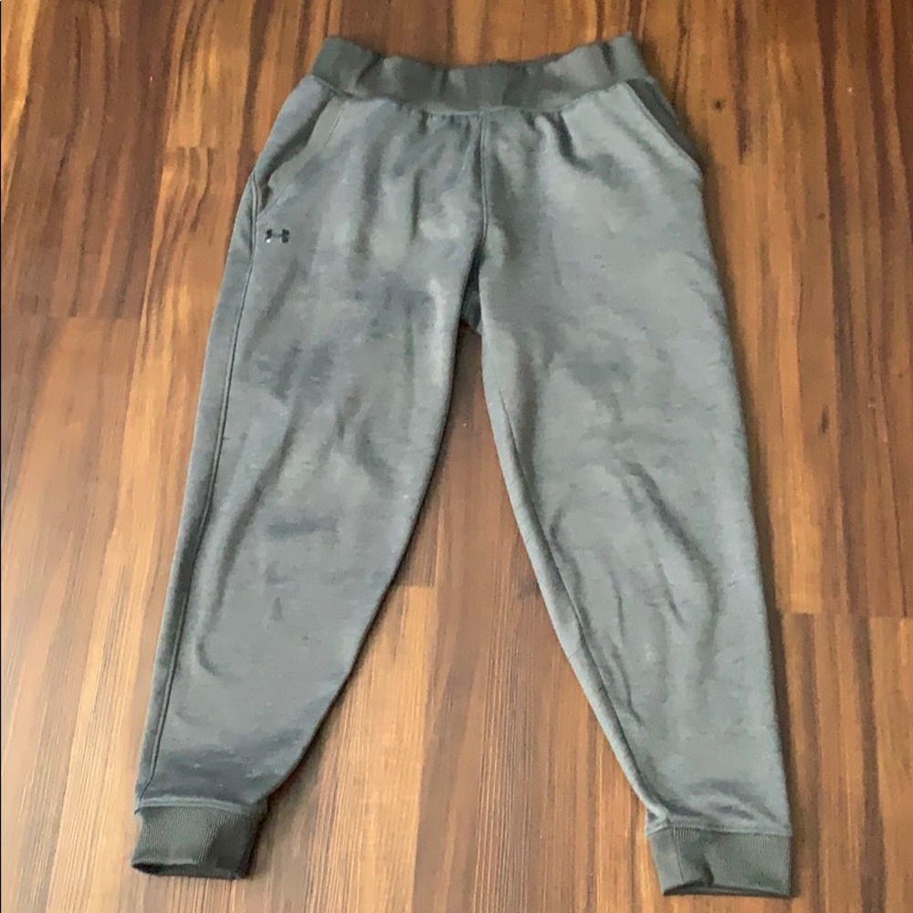 Under Armour crop joggers